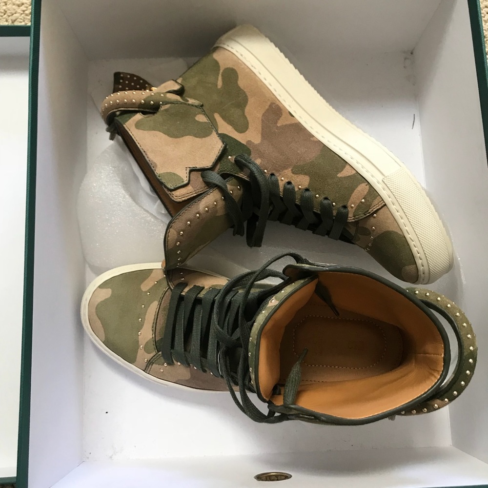 Buscemi camouflage Sneakers with Gold lock-buckle